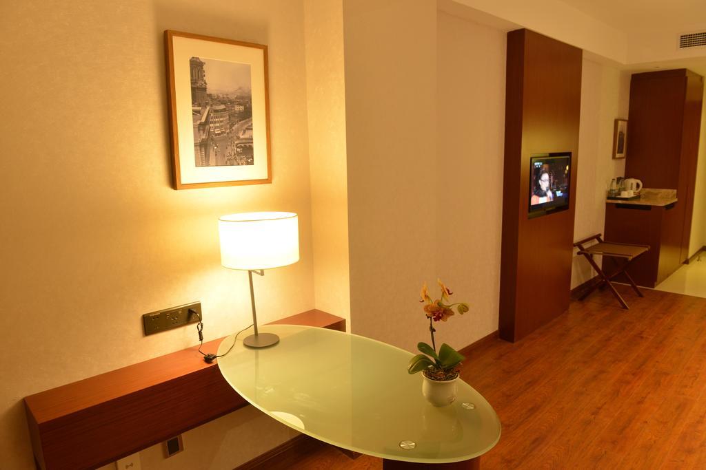 Yitel Ningbo Old Bund Hotel Стая снимка