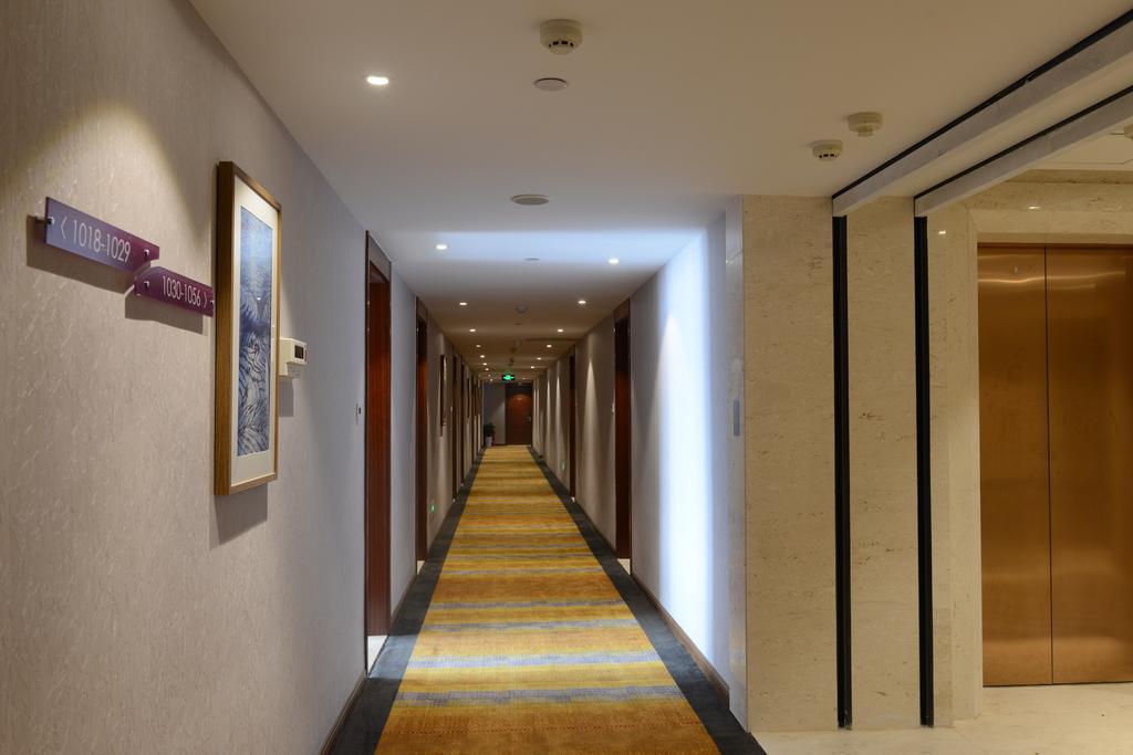 Yitel Ningbo Old Bund Hotel Екстериор снимка